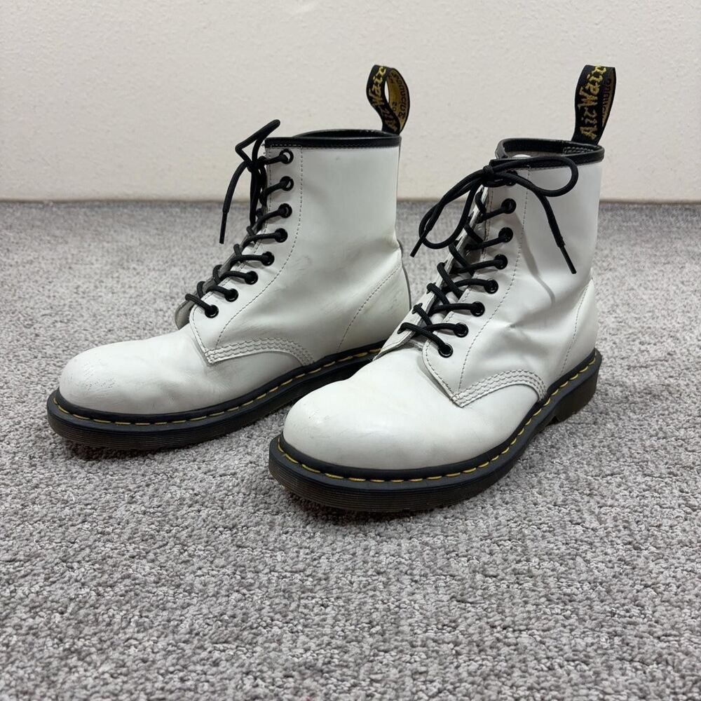 Dr Martens Boots Mens 9 White 1460 Ankle Leather Combat Lace Up Punk Grunge